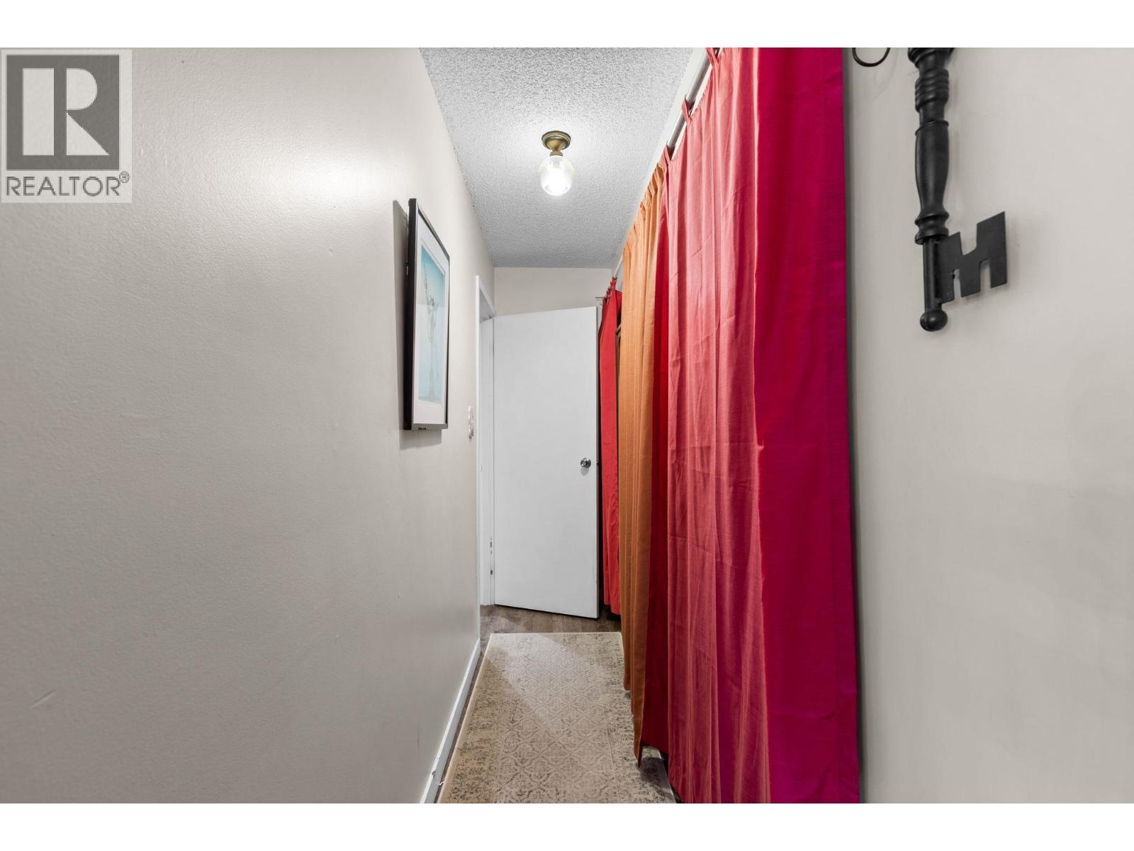 210 9867 Manchester Drive, Burnaby, British Columbia  V3N 4P6 - Photo 16 - R3162353