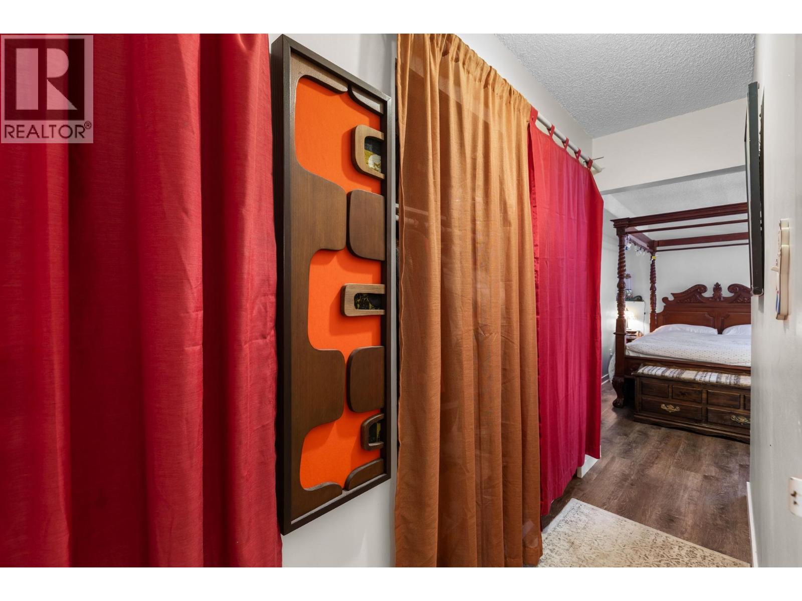 210 9867 Manchester Drive, Burnaby, British Columbia  V3N 4P6 - Photo 15 - R3162353