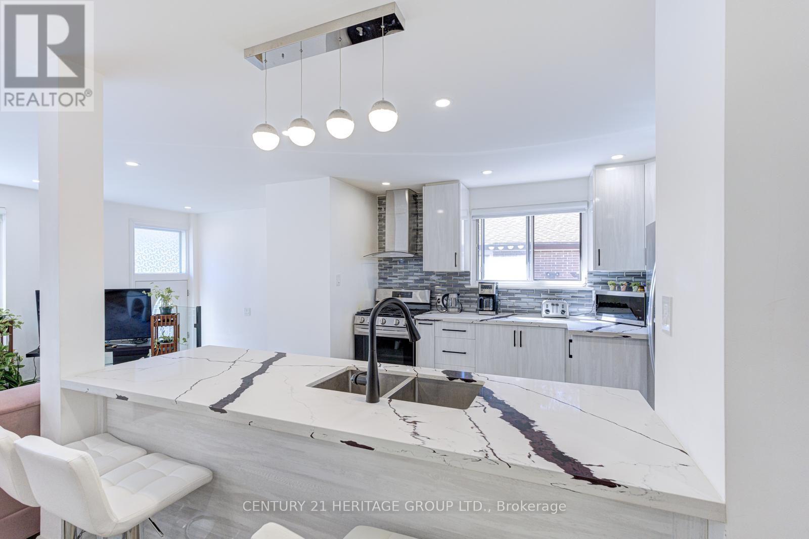 117 Marbury Crescent, Toronto, Ontario  M3A 2G3 - Photo 16 - C13759158
