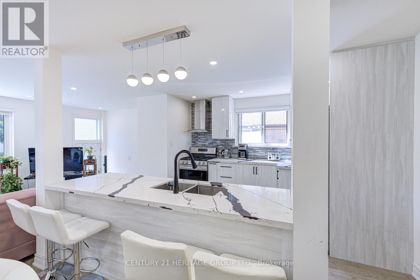 117 Marbury Crescent, Toronto, Ontario  M3A 2G3 - Photo 15 - C13759158