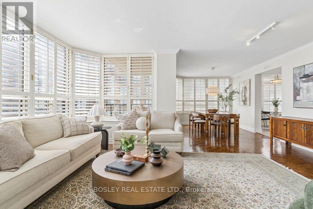 915 - 268 RIDLEY BOULEVARD, Toronto, Ontario