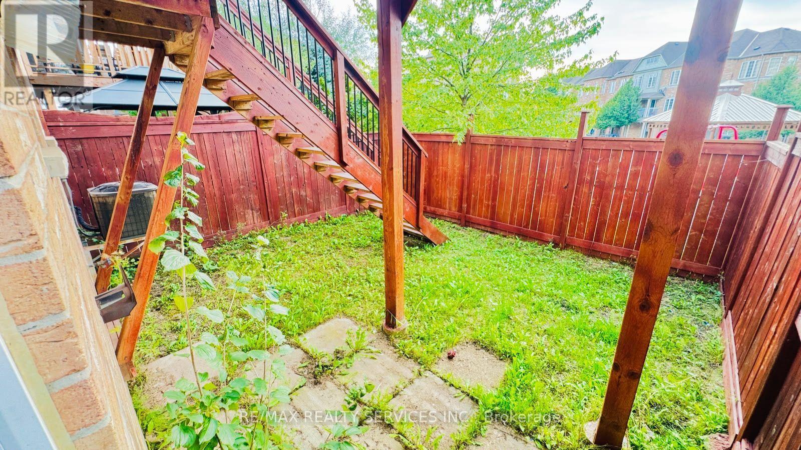 12 Urbana Road, Brampton, Ontario  L6Y 0R6 - Photo 28 - W13755214