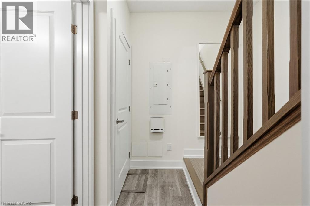 261 Skinner Road Unit# 18, Waterdown, Ontario  L8B 1W6 - Photo 14 - 40860527