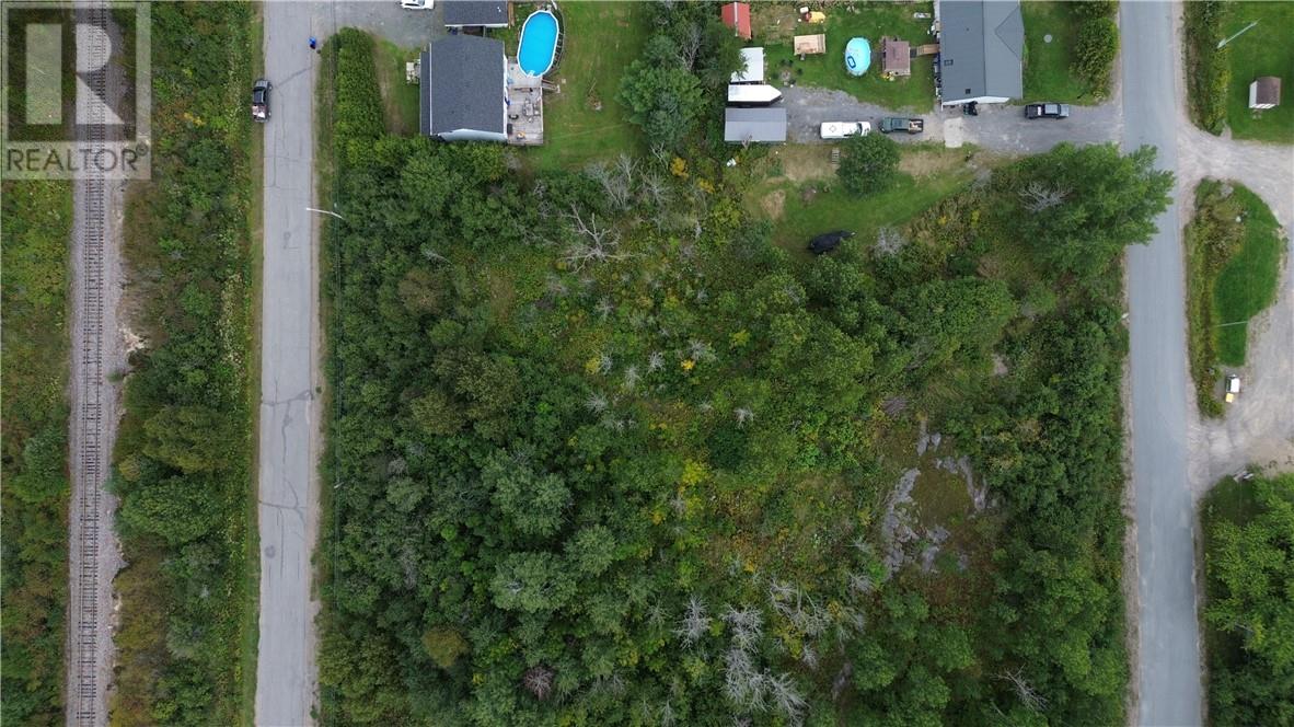 18 Paul Street, Whitefish, Ontario  P0M 3E0 - Photo 3 - 2130210
