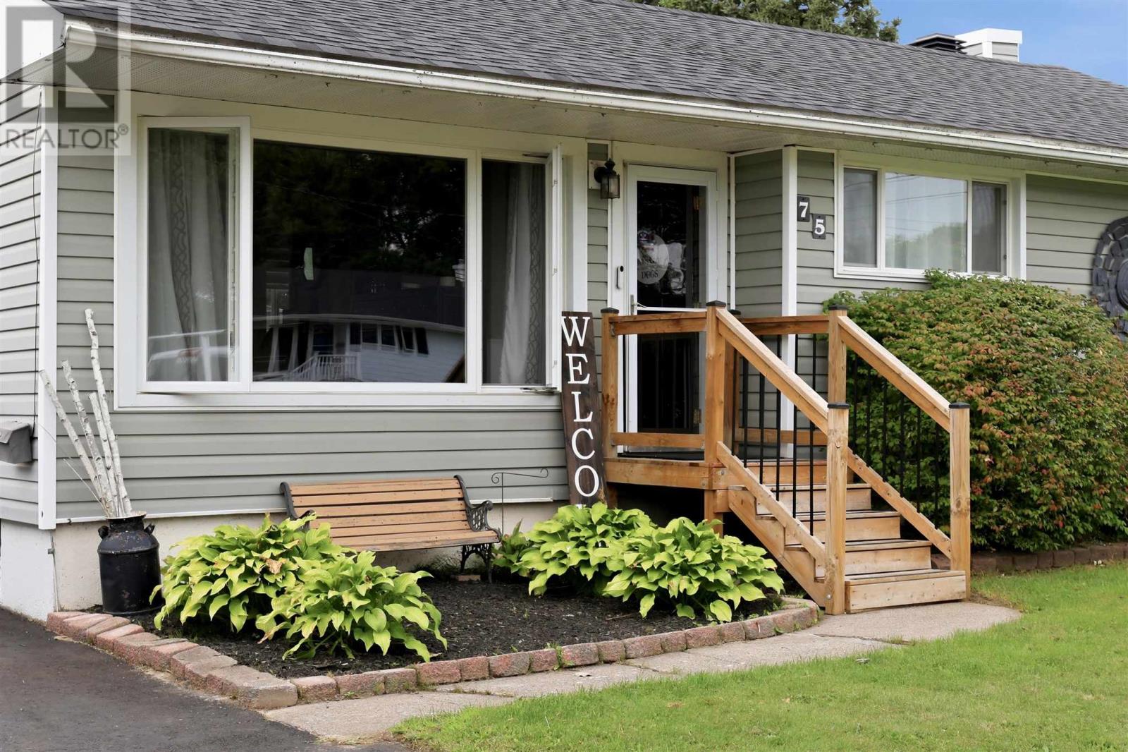 75 Indiana Dr, Sault Ste. Marie, Ontario  P6A 4Y4 - Photo 3 - SM262471