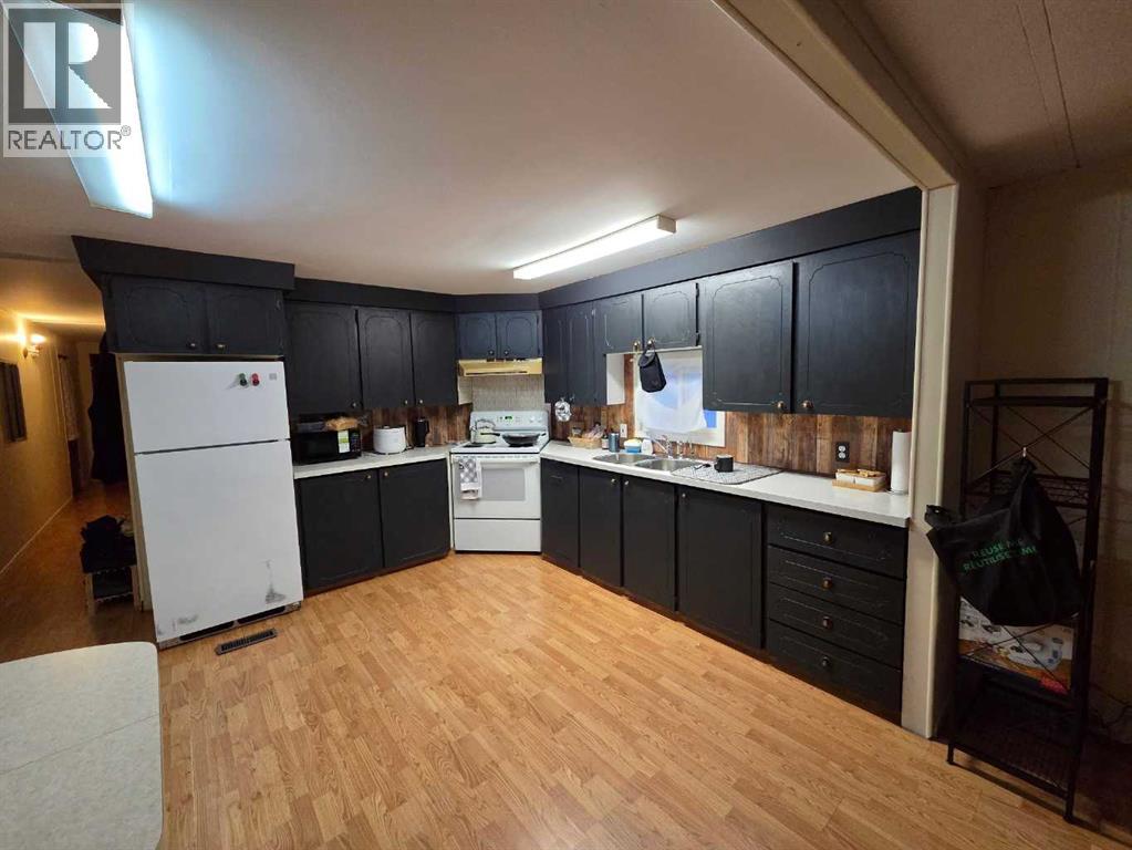 5107, 5113, 5117 51 Avenue, Berwyn, Alberta  T0H 0E0 - Photo 6 - A2343837