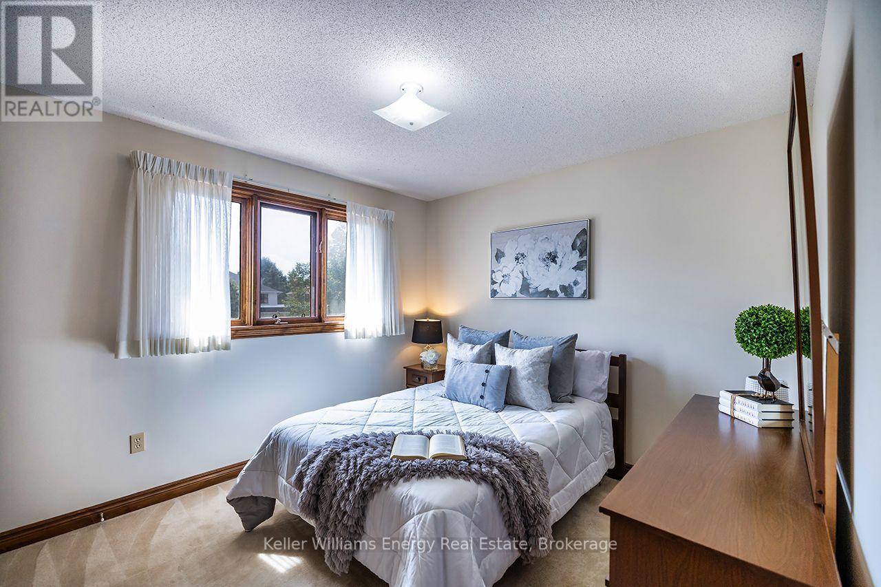 75 Waverly Street N, Oshawa, Ontario  L1J 8G6 - Photo 35 - E13759618