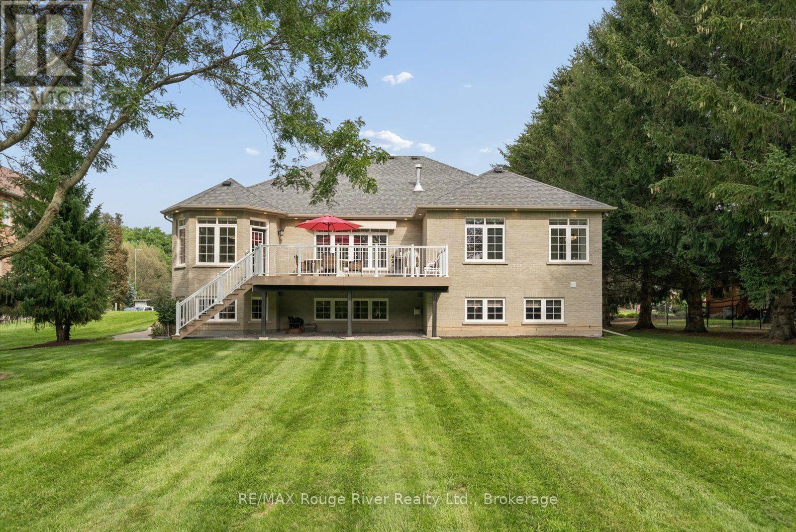 26 Hanover Court, Whitby, Ontario  L1N 7J2 - Photo 40 - E13759738