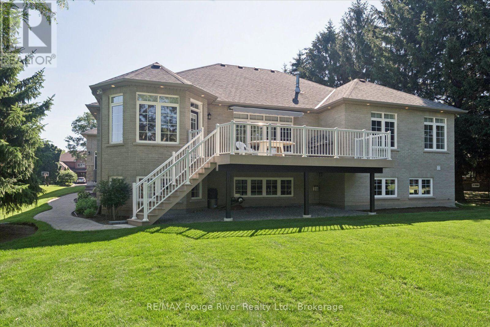 26 Hanover Court, Whitby, Ontario  L1N 7J2 - Photo 41 - E13759738