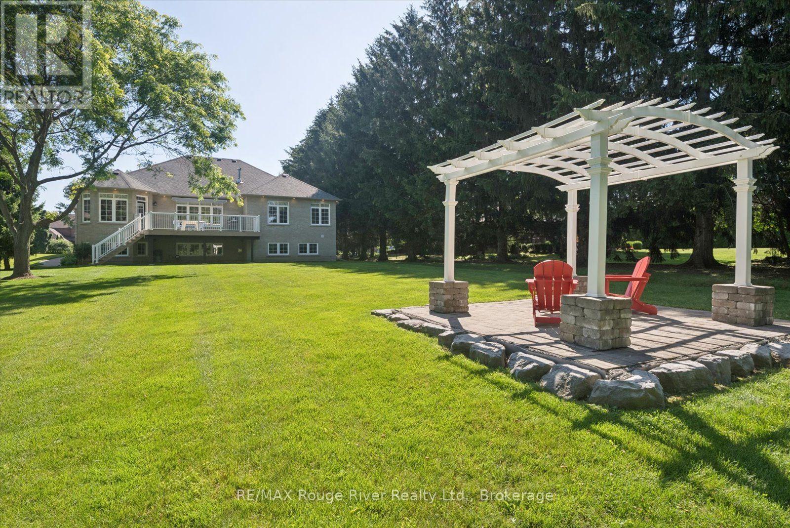 26 Hanover Court, Whitby, Ontario  L1N 7J2 - Photo 49 - E13759738