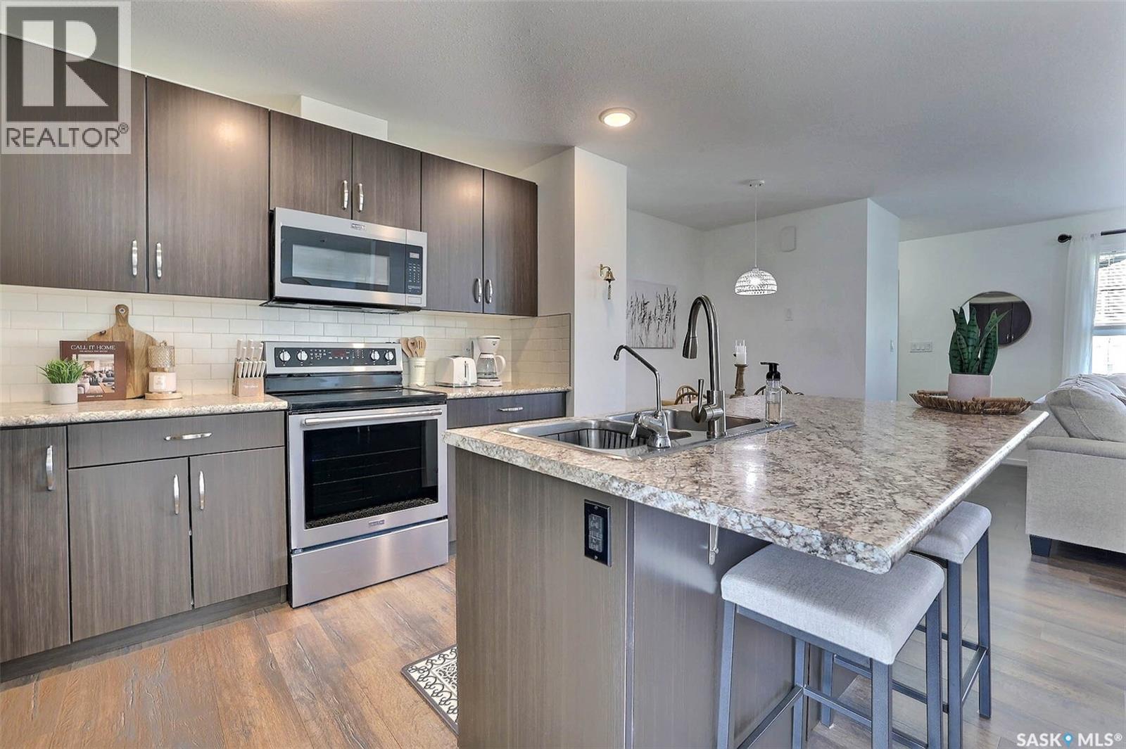 5417 Green Brooks Way E, Regina, Saskatchewan  S4V 3M4 - Photo 13 - SK047735