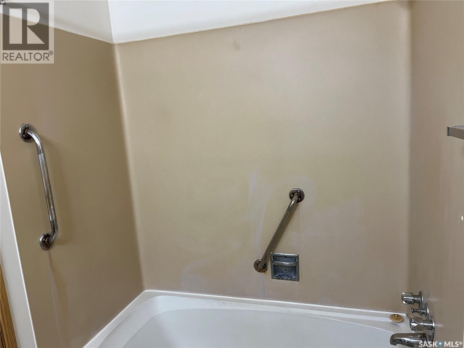 106 67 Wood Lily Drive, Moose Jaw, Saskatchewan  S6J 1G6 - Photo 18 - SK047526