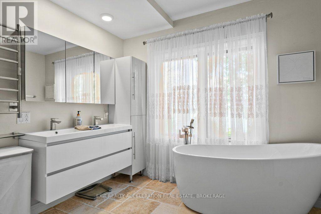 2197 South Shore Road, Greater Napanee, Ontario  K7R 3K7 - Photo 7 - X13759748
