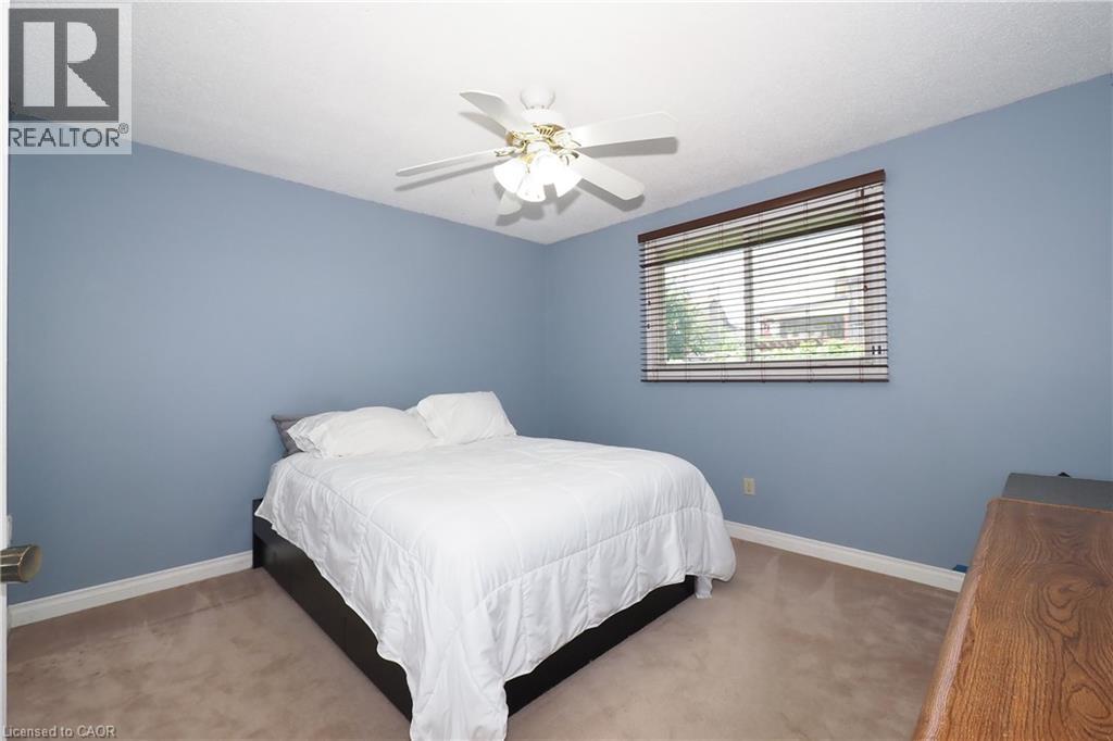 870 Strasburg Road, Kitchener, Ontario  N2E 2K4 - Photo 20 - 40859569
