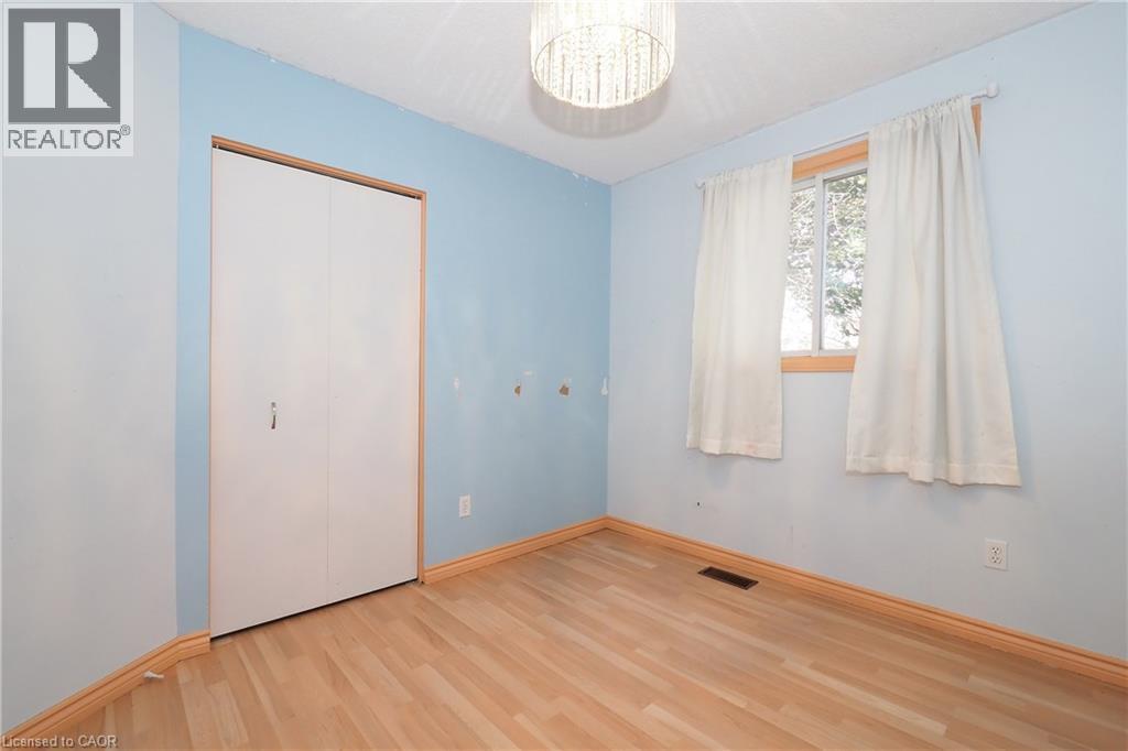 870 Strasburg Road, Kitchener, Ontario  N2E 2K4 - Photo 24 - 40859569
