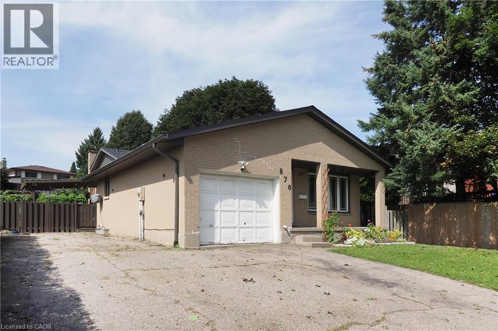 870 Strasburg Road, Kitchener, Ontario  N2E 2K4 - Photo 2 - 40859569