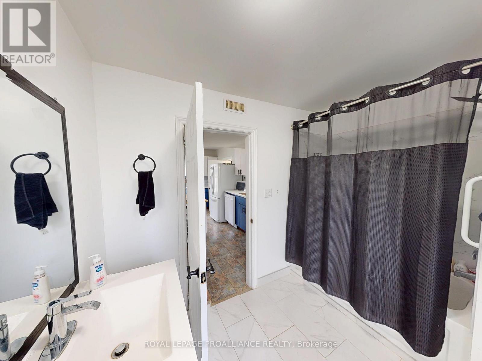 83 College Street, Deseronto, Ontario  K0K 1X0 - Photo 14 - X13759764