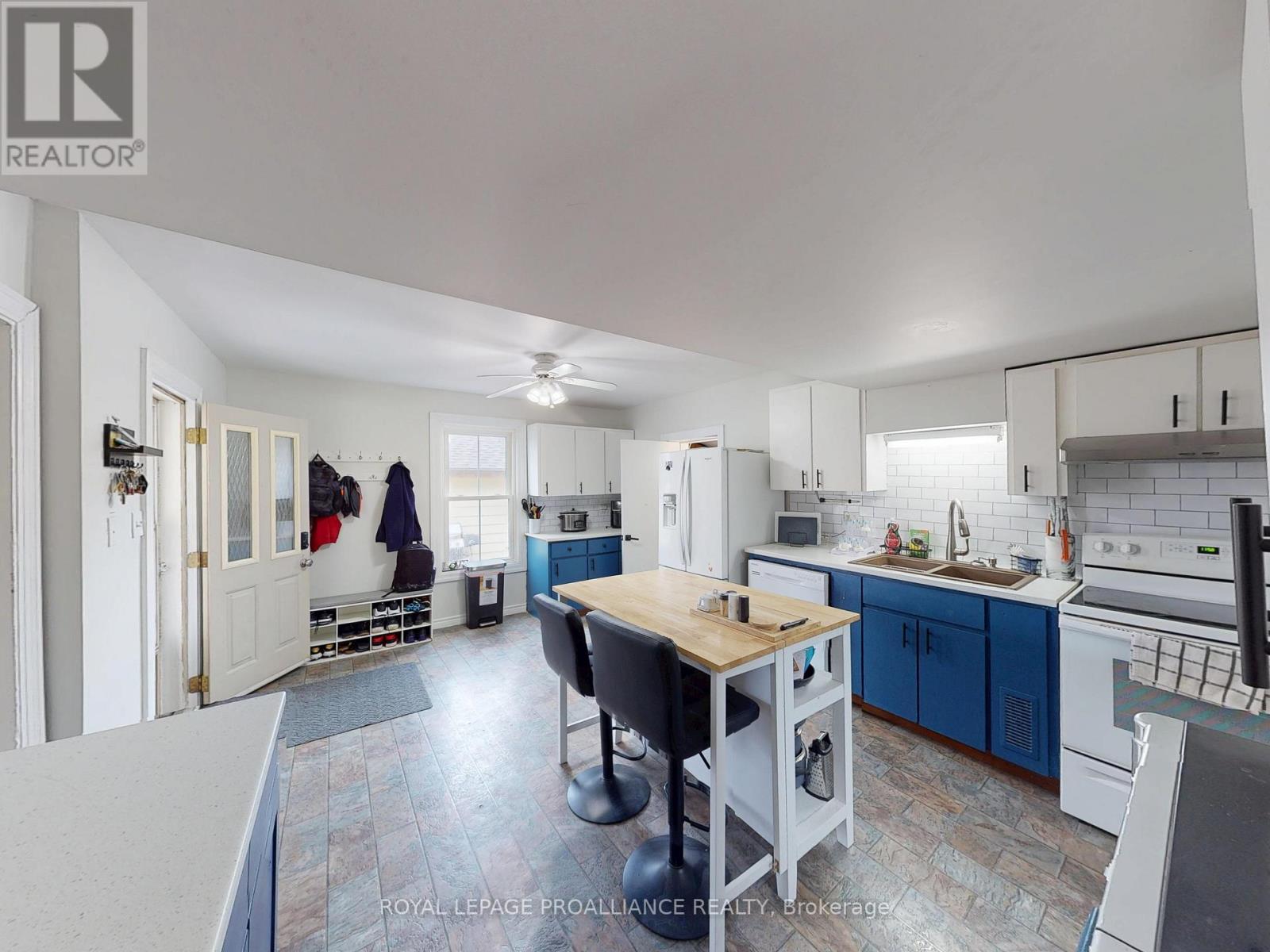83 College Street, Deseronto, Ontario  K0K 1X0 - Photo 9 - X13759764