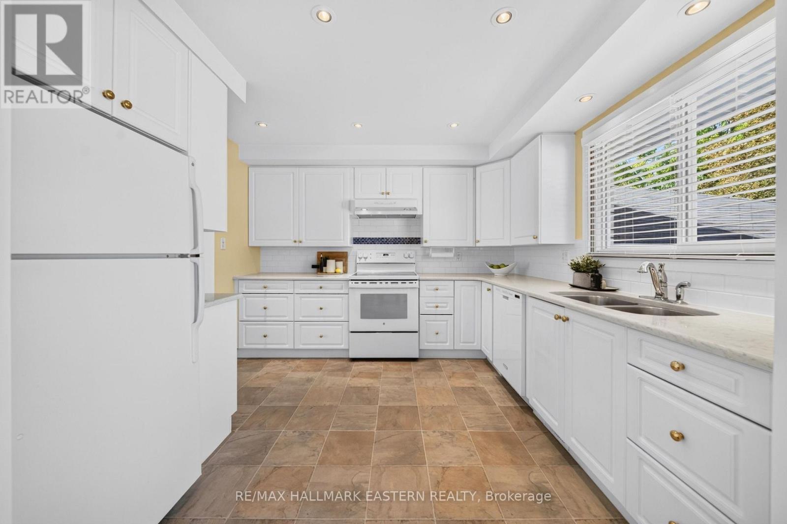 1337 Franklin Drive W, Peterborough, Ontario  K9H 6Z5 - Photo 20 - X13759826