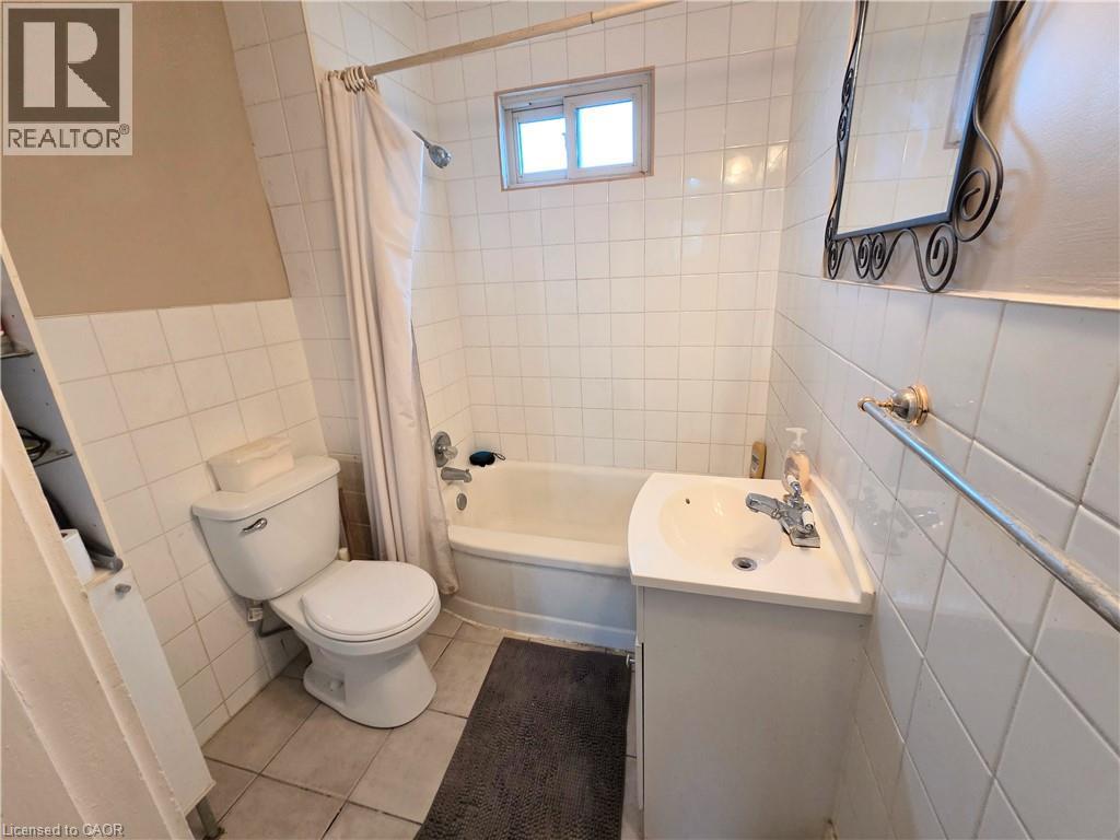 72 Emerald Street N, Hamilton, Ontario L8L 5K3 - Photo 14 - 40861420