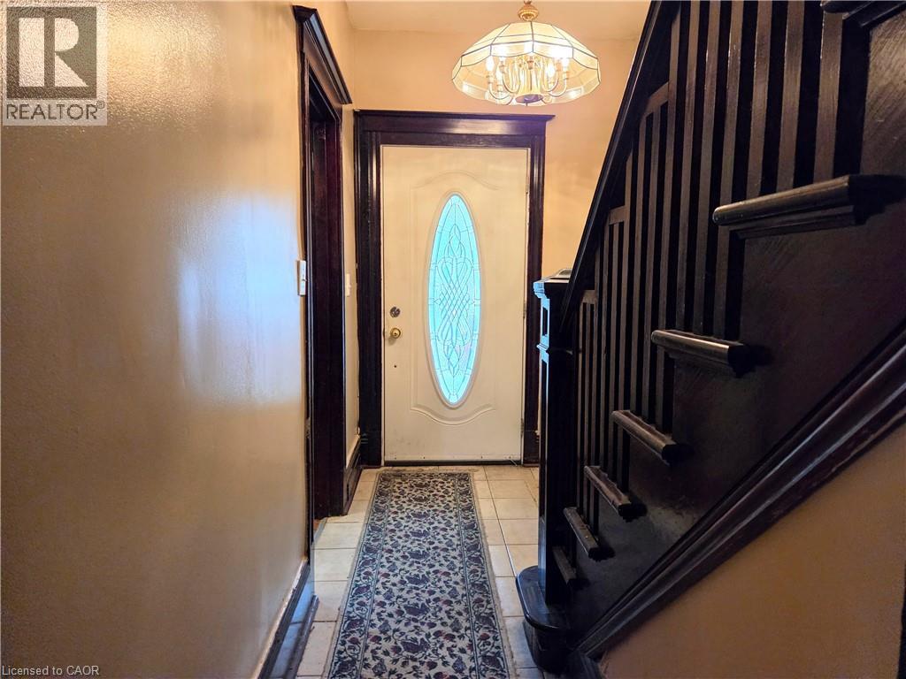 72 Emerald Street N, Hamilton, Ontario L8L 5K3 - Photo 3 - 40861420