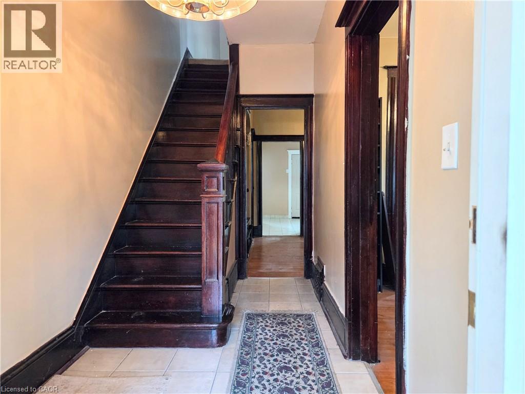 72 Emerald Street N, Hamilton, Ontario L8L 5K3 - Photo 4 - 40861420