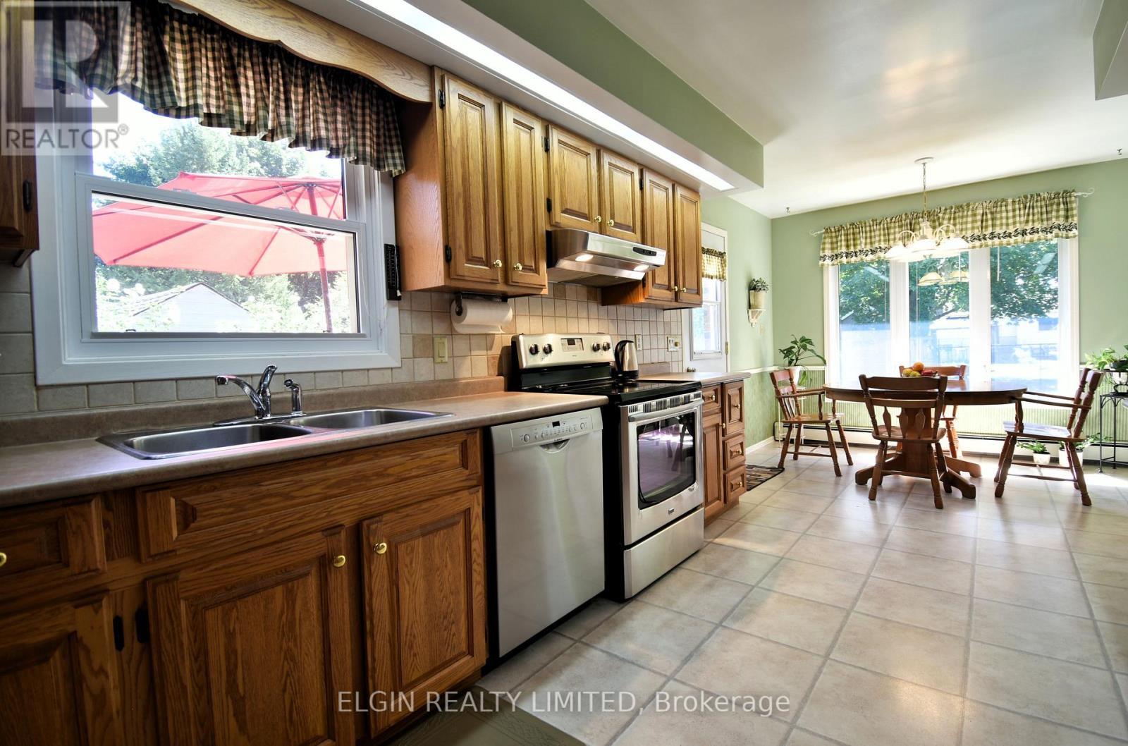 181 Locust Street, St. Thomas, Ontario  N5R 2C8 - Photo 16 - X13759624