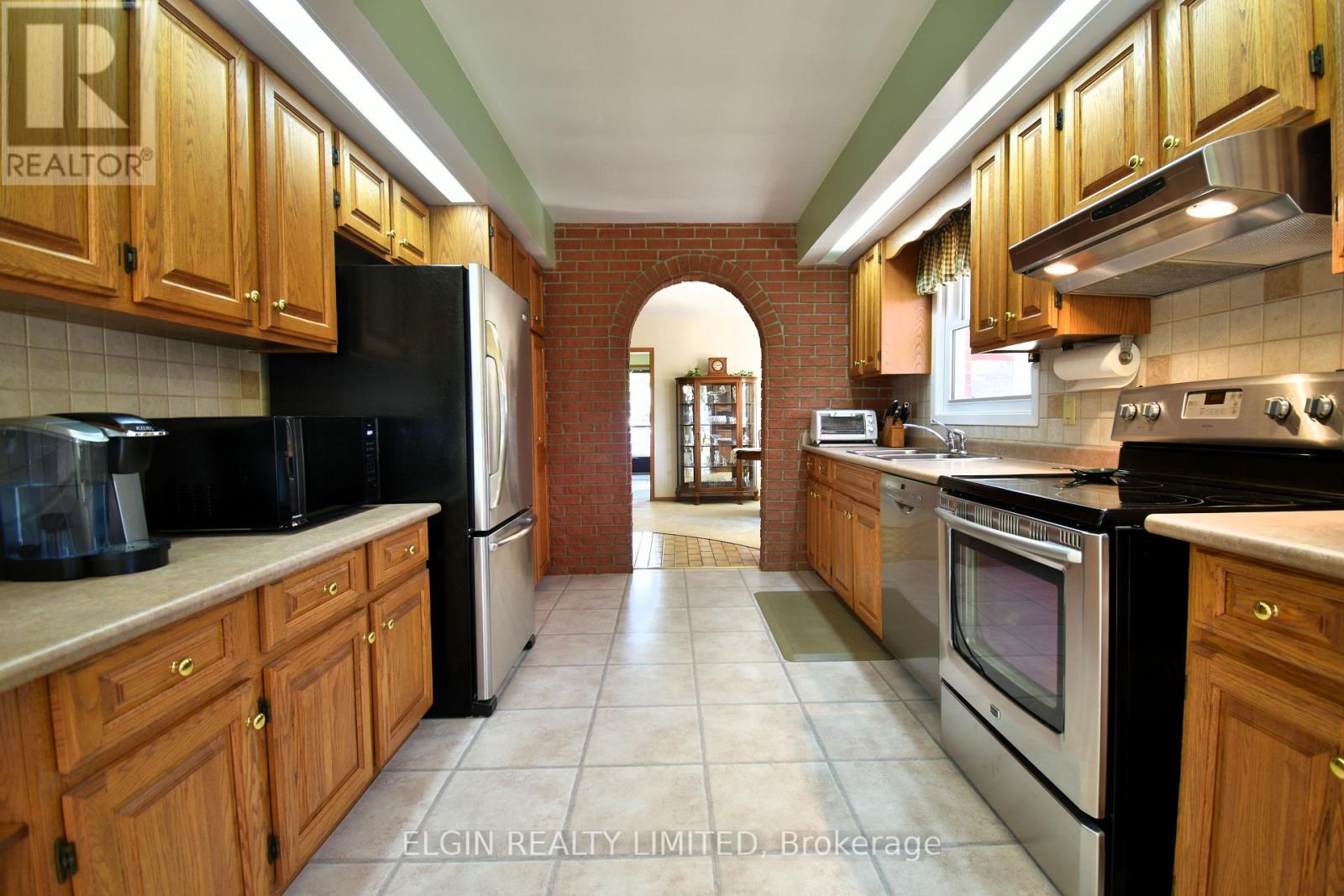 181 Locust Street, St. Thomas, Ontario  N5R 2C8 - Photo 21 - X13759624