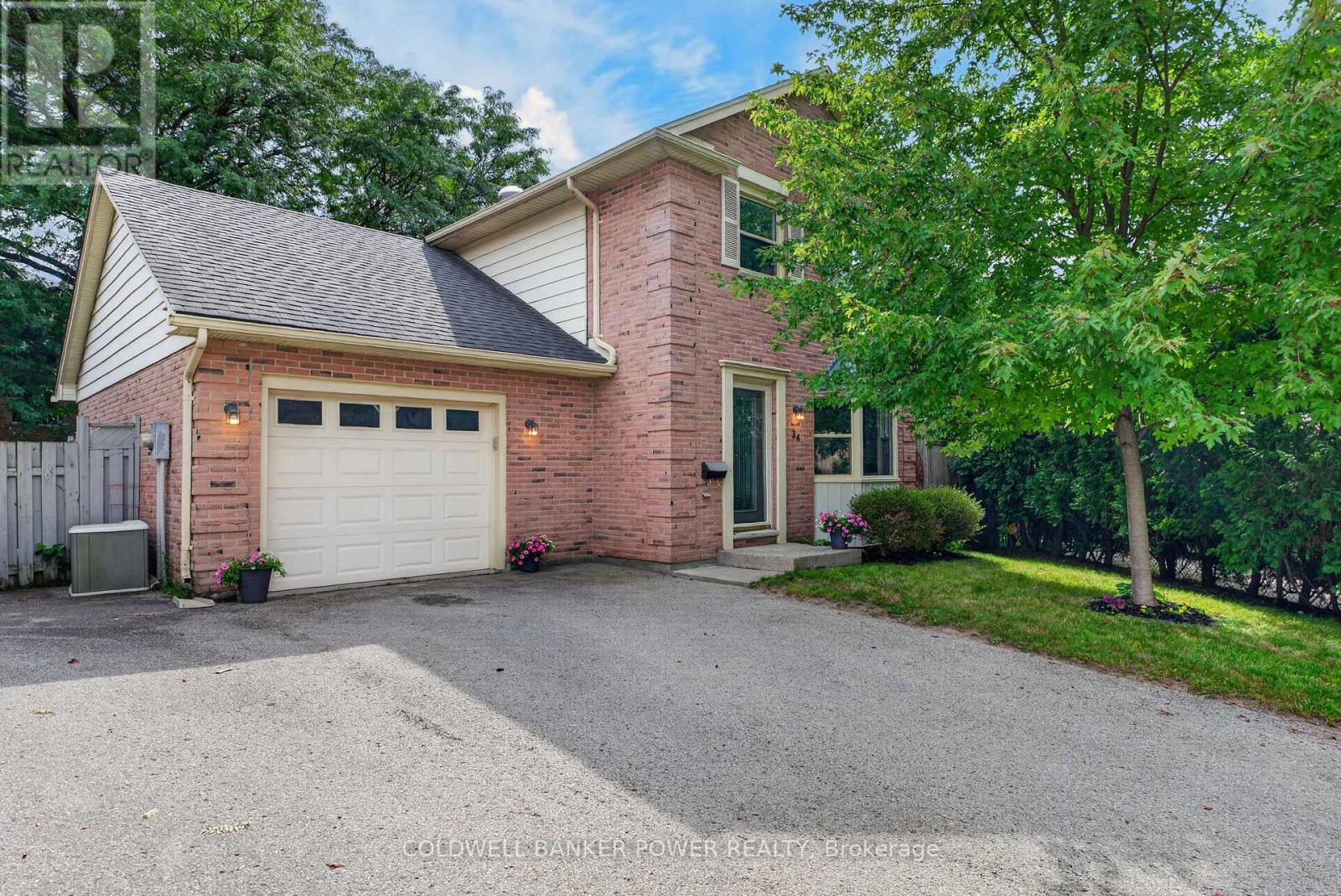 $599,90034 Comox Court, London South, Ontario
