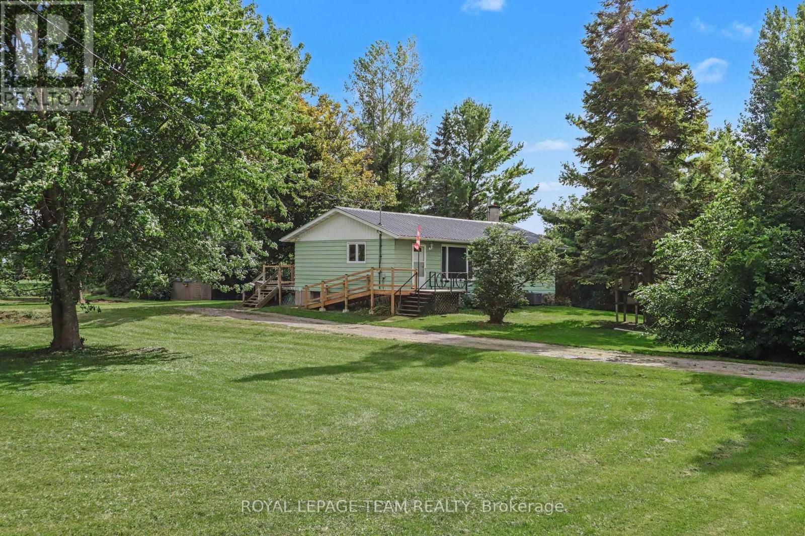2974 Harbison Road, Ottawa, Ontario  K0A 2Z0 - Photo 2 - X13759522
