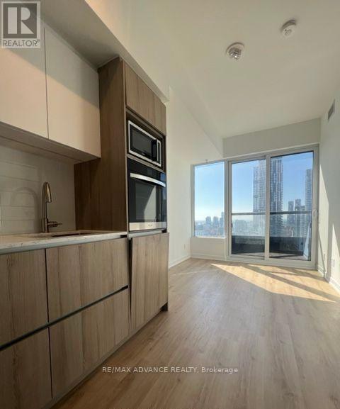 2701 - 319 Jarvis Street, Toronto, Ontario  M5B 2C2 - Photo 3 - C13759786