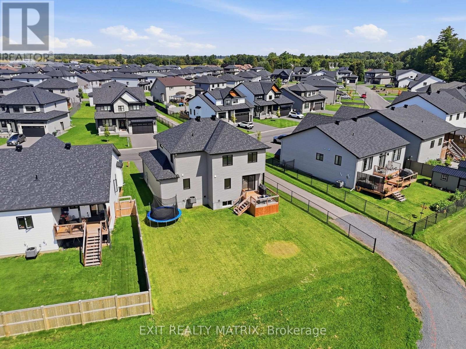 1339 Fribourg Street, Russell, Ontario  K0A 1W0 - Photo 38 - X13759776