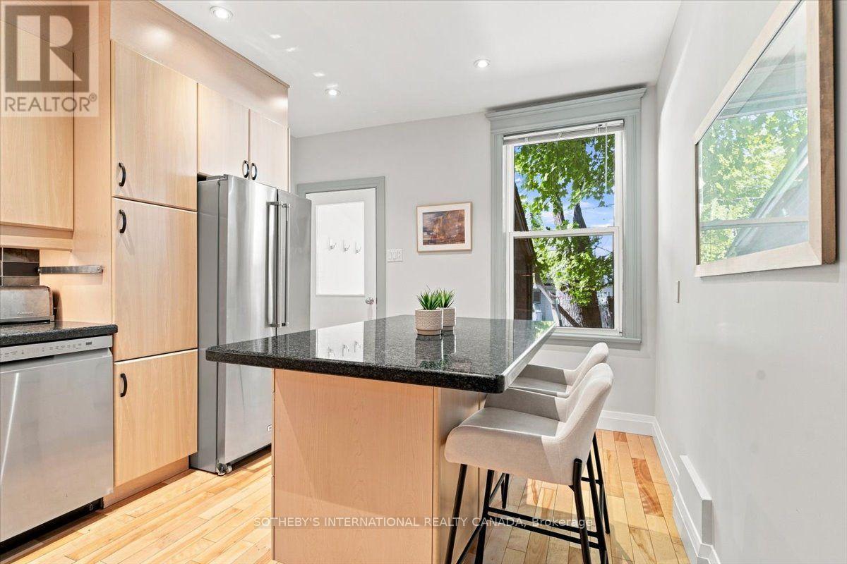 334 Albany Avenue, Toronto, Ontario  M5R 3C9 - Photo 15 - C13759802