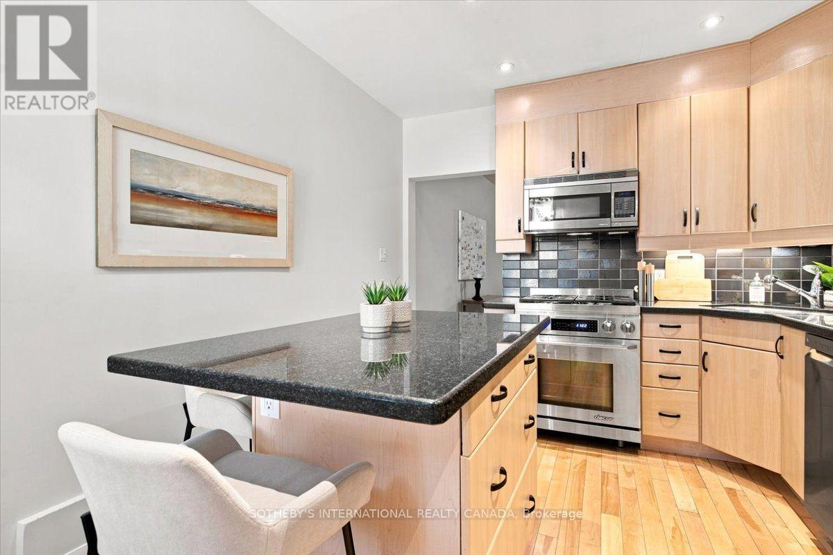 334 Albany Avenue, Toronto, Ontario  M5R 3C9 - Photo 17 - C13759802
