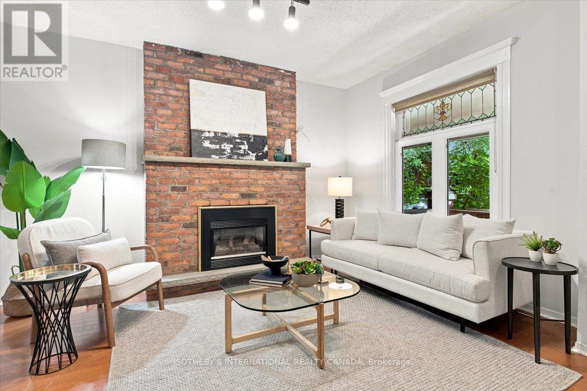 334 Albany Avenue, Toronto, Ontario  M5R 3C9 - Photo 6 - C13759802