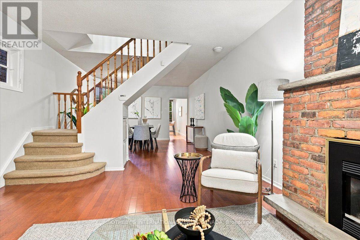 334 Albany Avenue, Toronto, Ontario  M5R 3C9 - Photo 8 - C13759802
