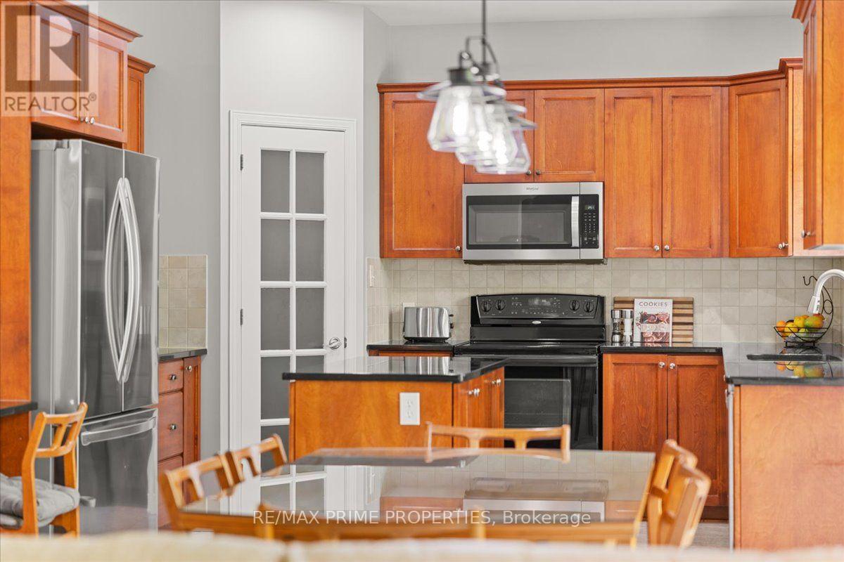 20 Quarry Ridge Drive, Ottawa, Ontario  K1C 7S2 - Photo 11 - X13759870