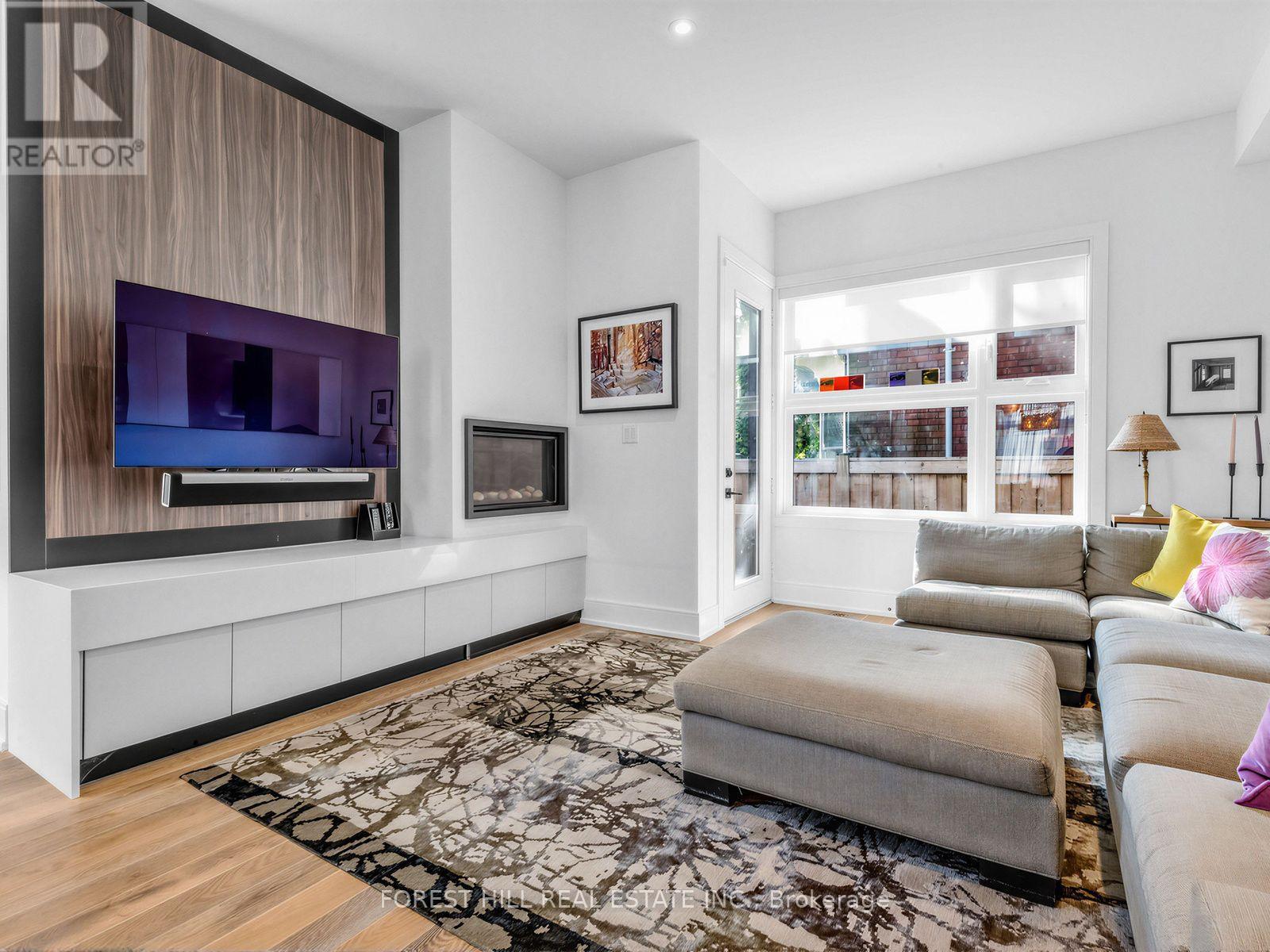 353 Dupont Street, Toronto, Ontario  M5R 1V9 - Photo 12 - C13759838