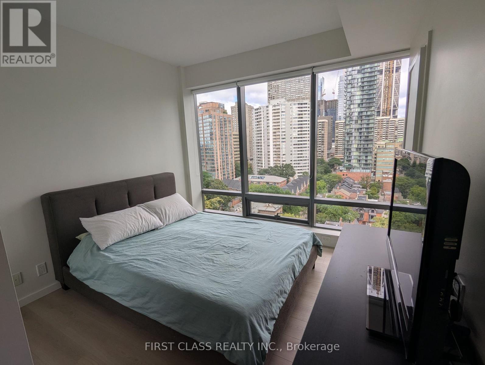 1210 - 5 St. Joseph Street, Toronto, Ontario  M4Y 0B6 - Photo 3 - C13759846
