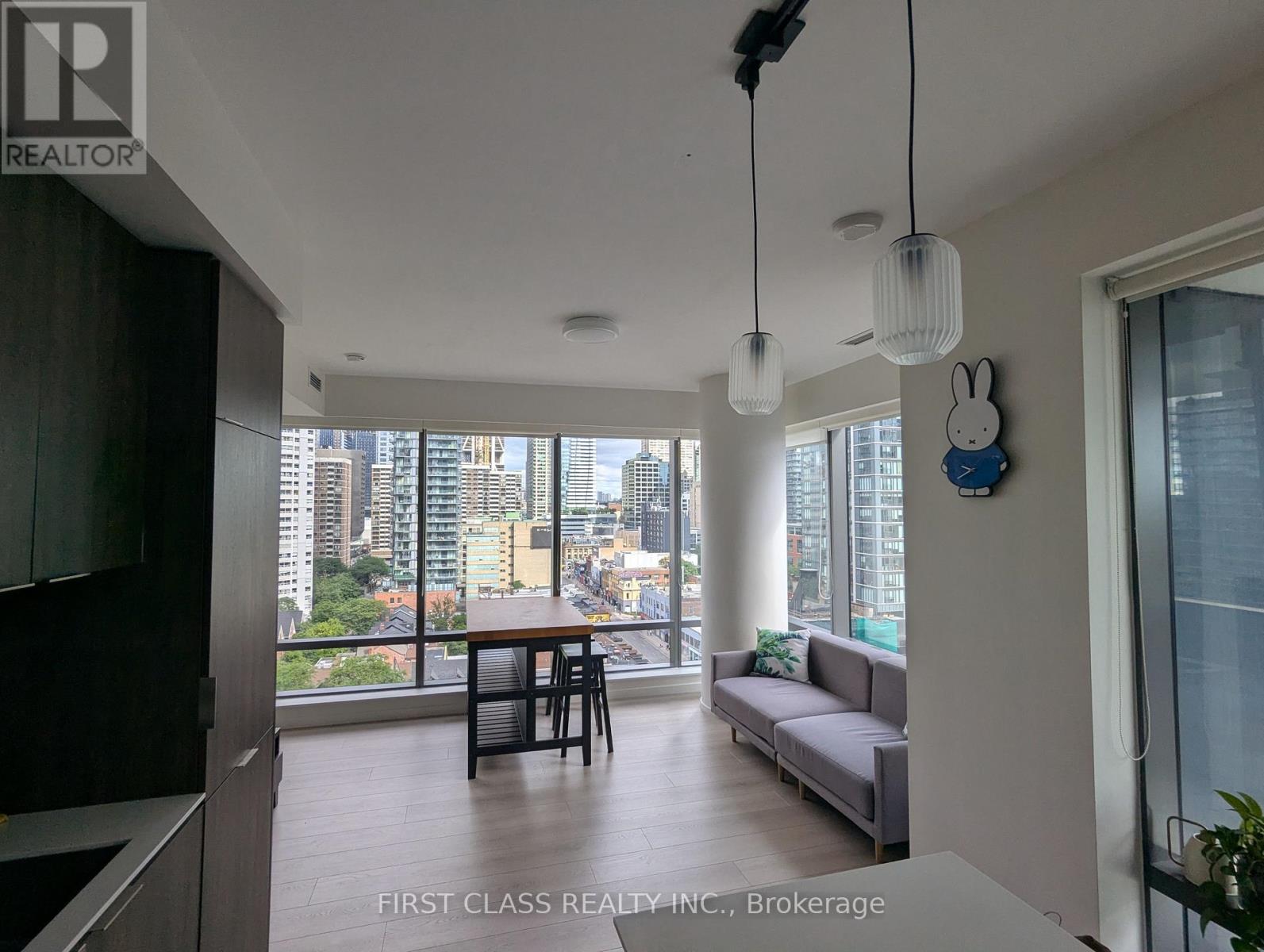 1210 - 5 St. Joseph Street, Toronto, Ontario  M4Y 0B6 - Photo 4 - C13759846