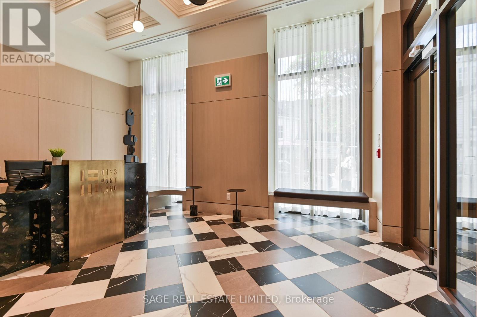 1007 - 123 Portland Street, Toronto, Ontario  M5V 0V9 - Photo 3 - C13759850
