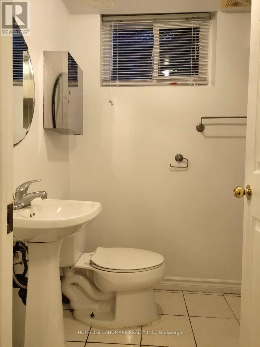 Bsmt #1 - 62 Cresthaven Drive, Toronto, Ontario  M2H 1M3 - Photo 6 - C13759896