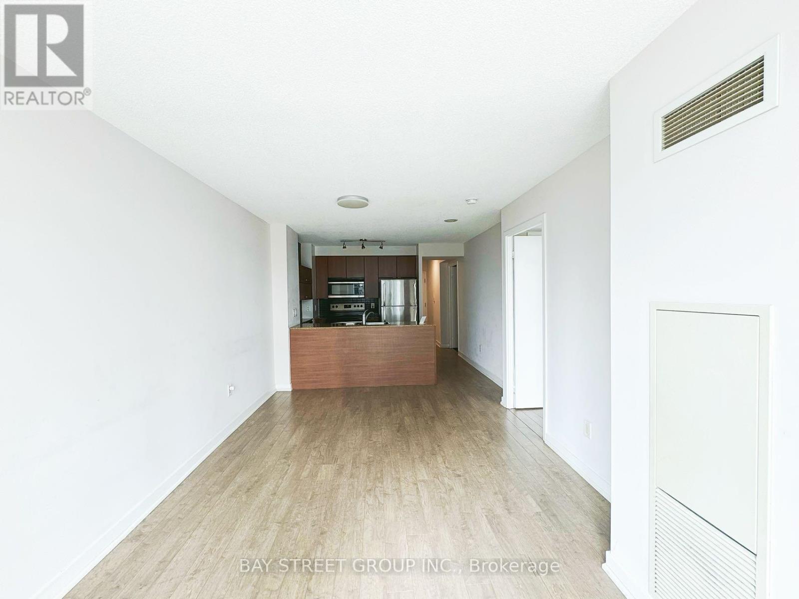 807 - 11 Brunel Court, Toronto, Ontario  M5V 3Y3 - Photo 12 - C13759898