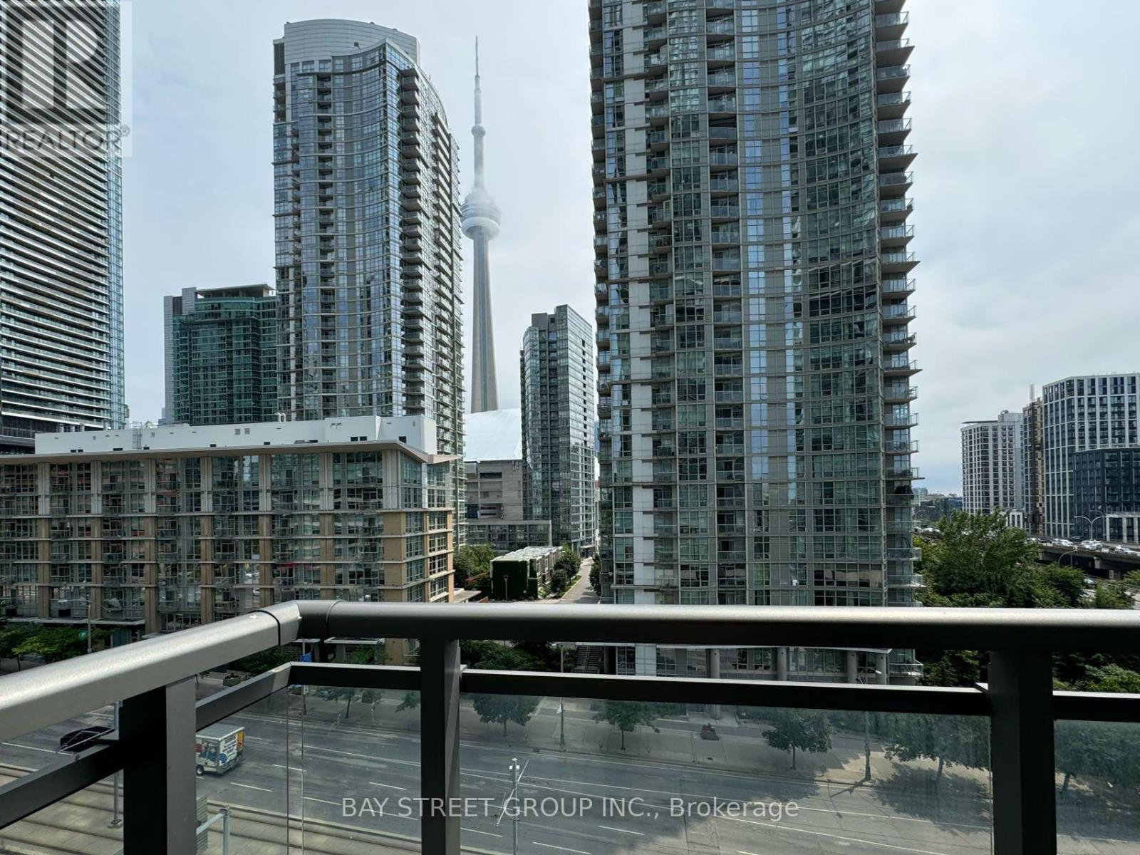 807 - 11 Brunel Court, Toronto, Ontario  M5V 3Y3 - Photo 17 - C13759898