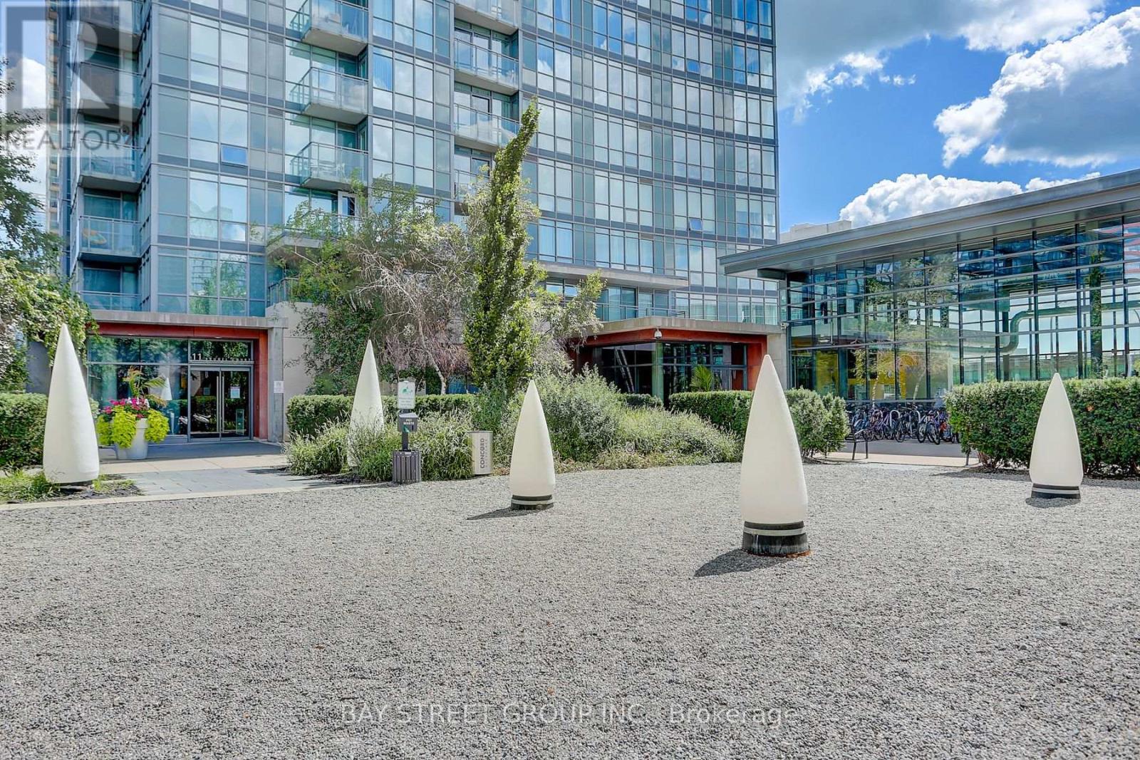 807 - 11 Brunel Court, Toronto, Ontario  M5V 3Y3 - Photo 21 - C13759898