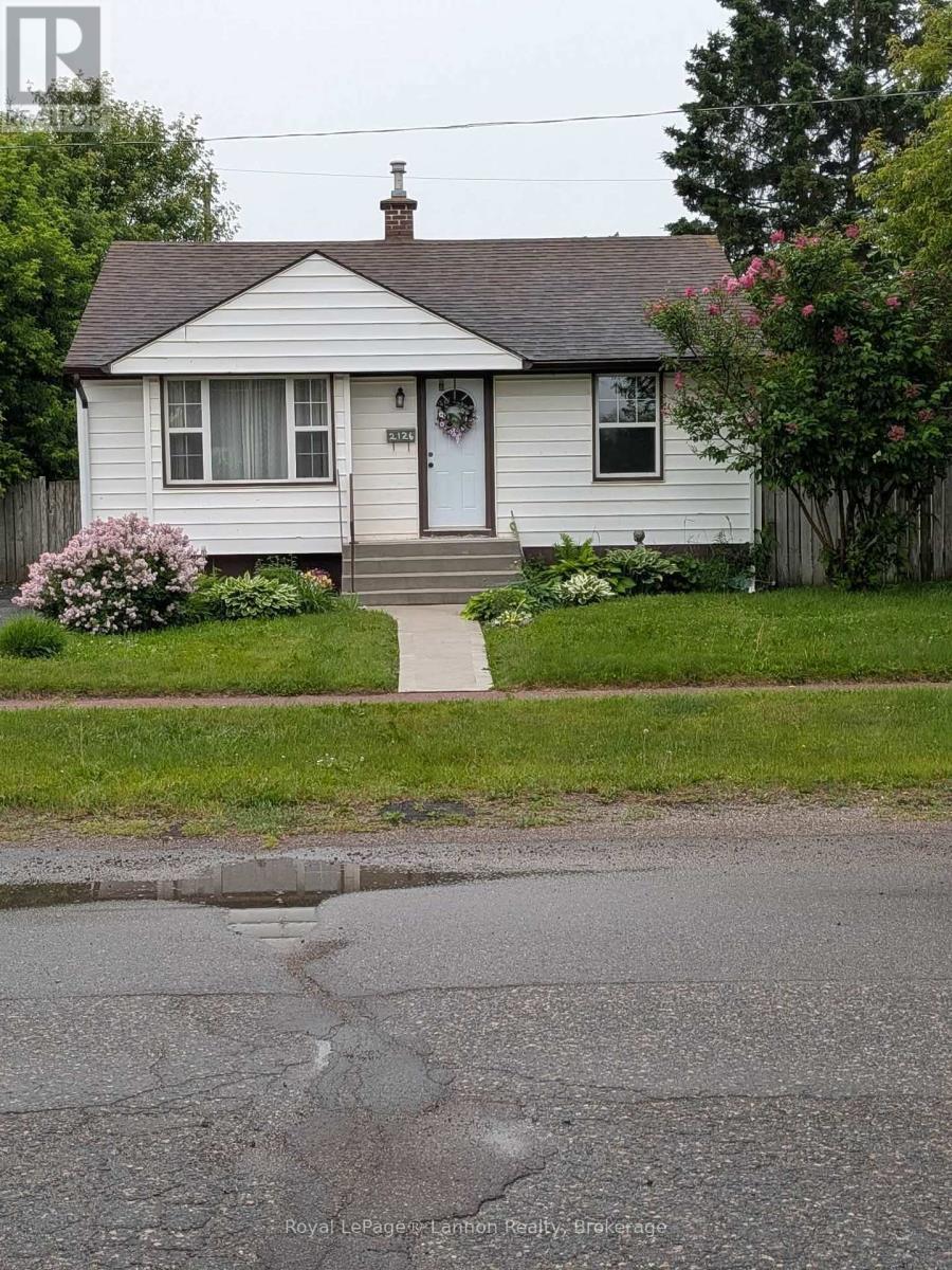 2126 Mcgregor Avenue, Thunder Bay, Ontario  P7E 5G5 - Photo 1 - X13759564