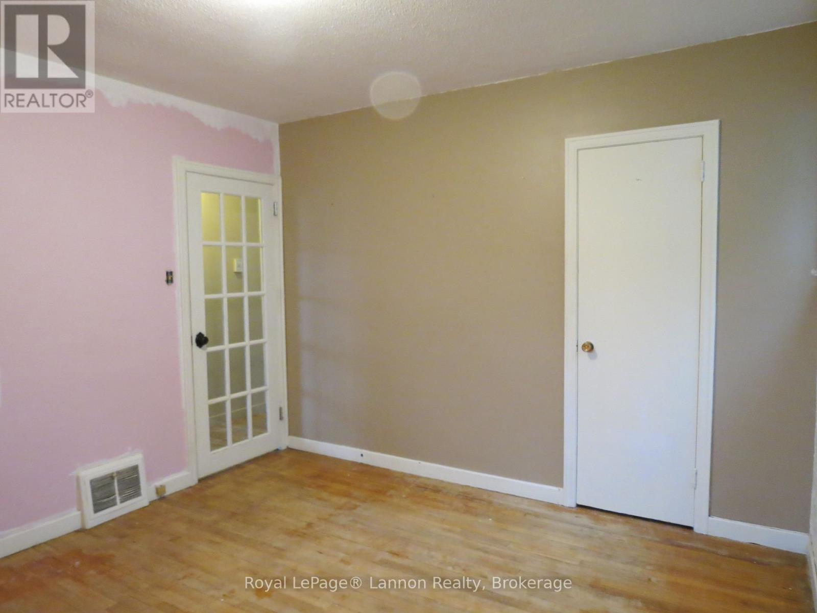 2126 Mcgregor Avenue, Thunder Bay, Ontario  P7E 5G5 - Photo 10 - X13759564