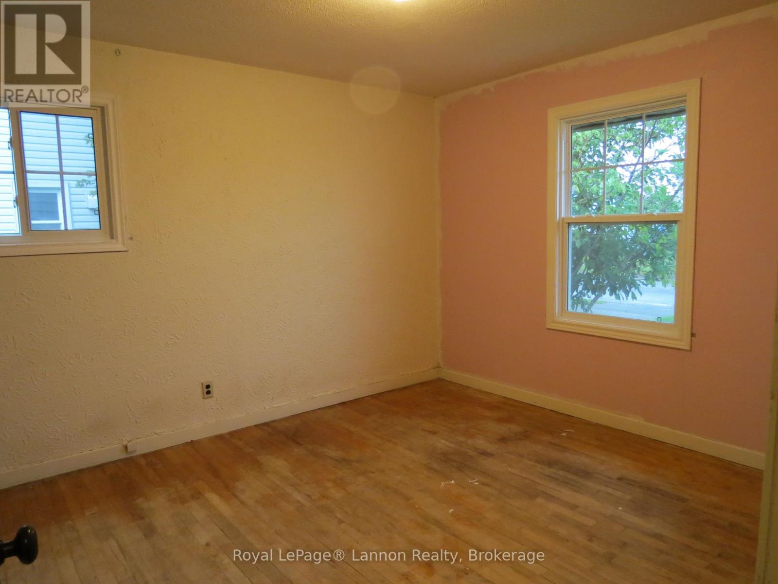 2126 Mcgregor Avenue, Thunder Bay, Ontario  P7E 5G5 - Photo 9 - X13759564