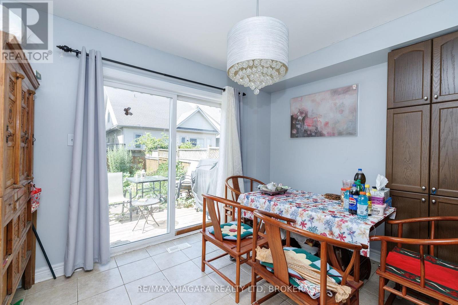 33 Colonel Lyall Street, St. Catharines, Ontario  L2P 0B3 - Photo 10 - X13759638