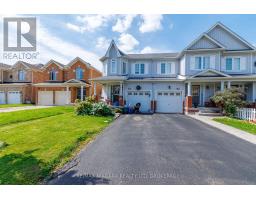 33 COLONEL LYALL STREET, St. Catharines, Ontario